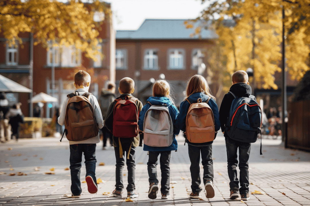 Emotionale Ausbrüche zu Hause nach Schule oder Kindergarten
